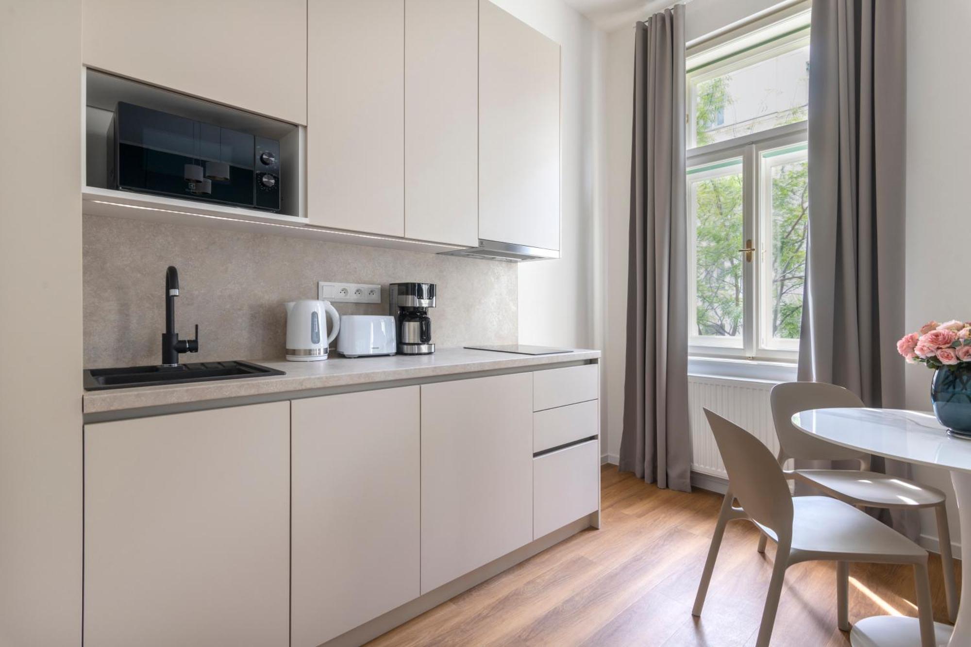 Encore Boutique Residence By Dwellfort Prague Ngoại thất bức ảnh