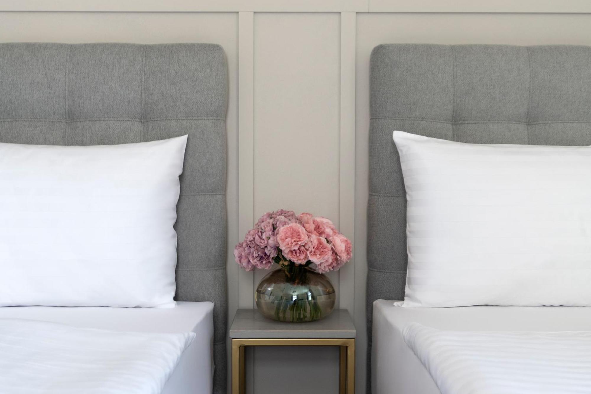Encore Boutique Residence By Dwellfort Prague Ngoại thất bức ảnh